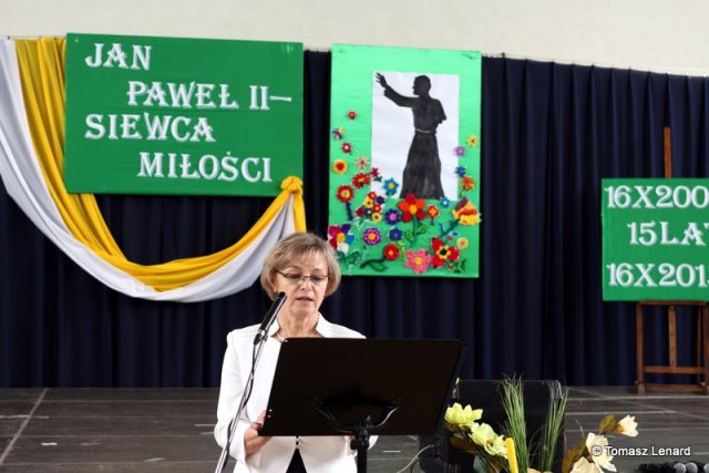 2015-10-16-105114-canon eos 700d